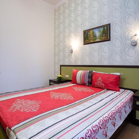 Hotel Voyage Kharkiv Bagian luar foto
