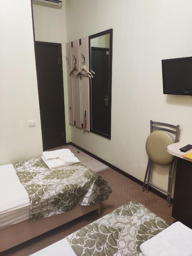 Hotel Voyage Kharkiv Bagian luar foto