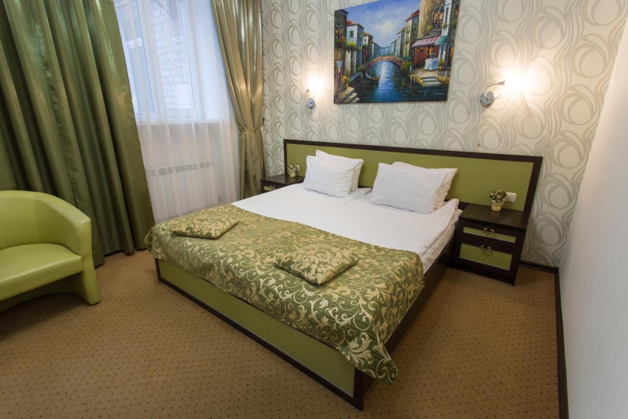 Hotel Voyage Kharkiv Bagian luar foto