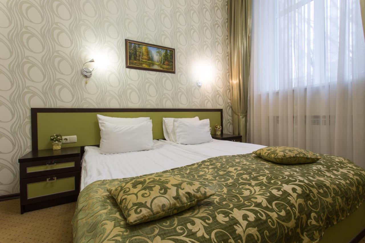 Hotel Voyage Kharkiv Bagian luar foto