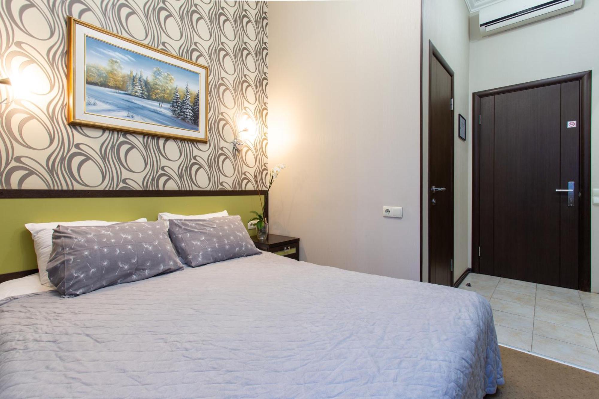 Hotel Voyage Kharkiv Bagian luar foto